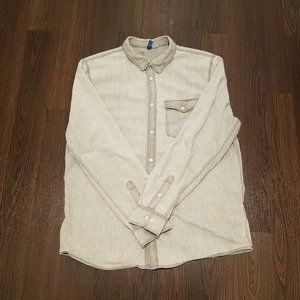 H&M DIVIDED gray button down shirt sz L